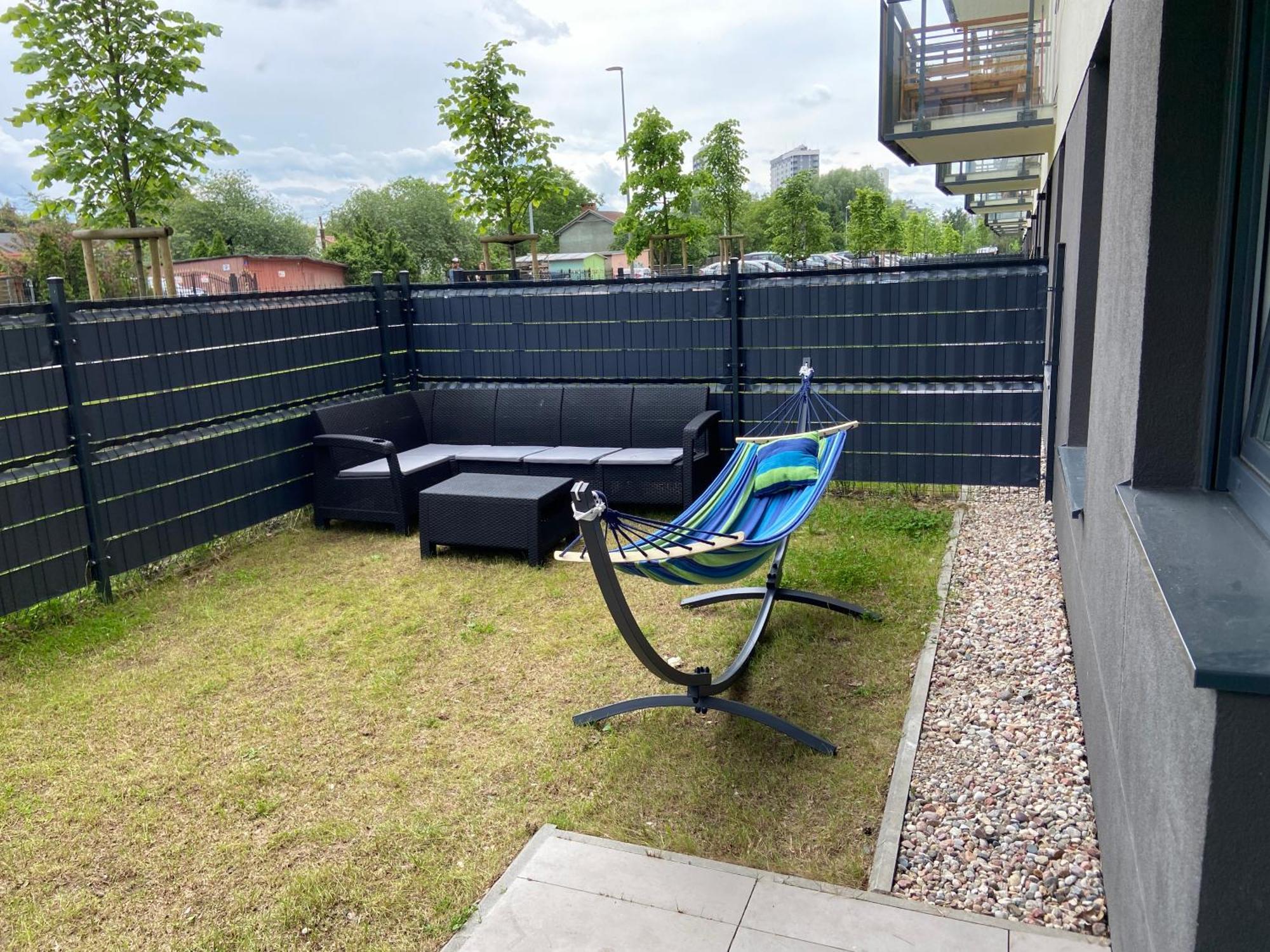 Blisko Morza Apartament Z Ogrodem 格但斯克 外观 照片